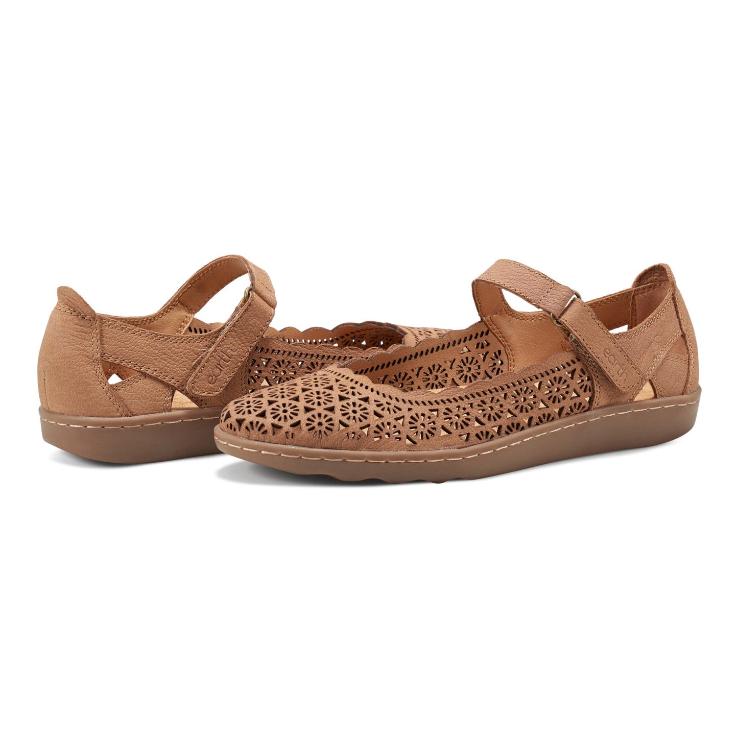 Earth Shoes Lady Perforated Slip-On Ballet Flat
