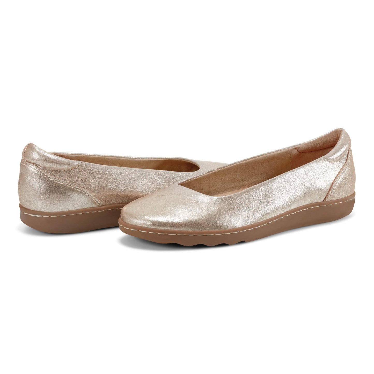 Earth Shoes Landen Round Toe Casual Flats