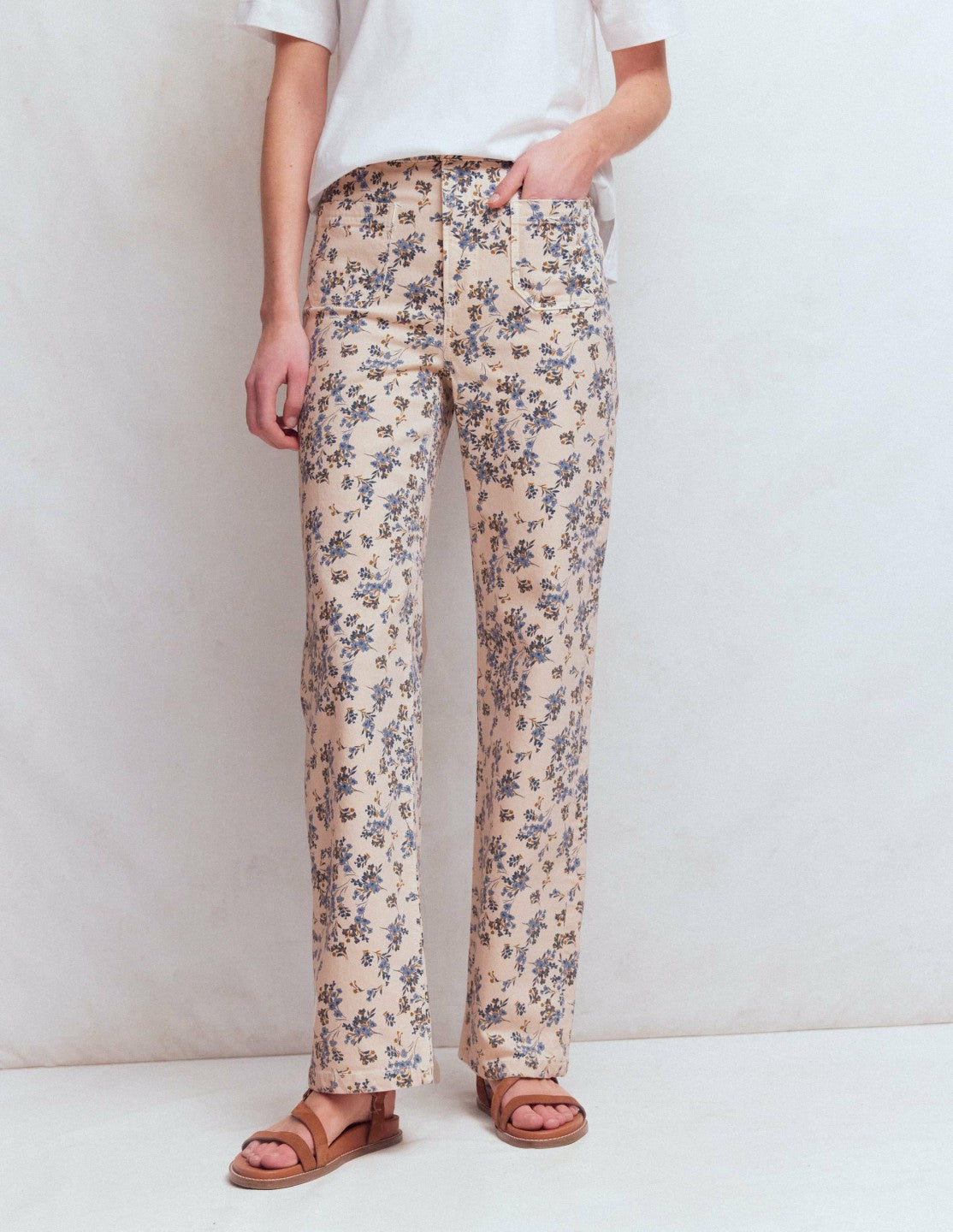 Boden Women Straight Leg Pocket Jeans-Ivory Floral
