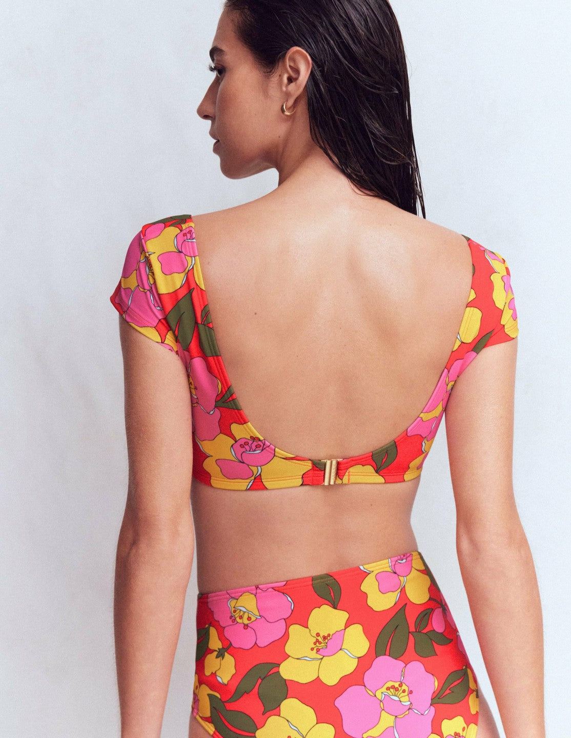 Boden Women Sweetheart Sleeve Bikini Top-Red, Radiant Bloom