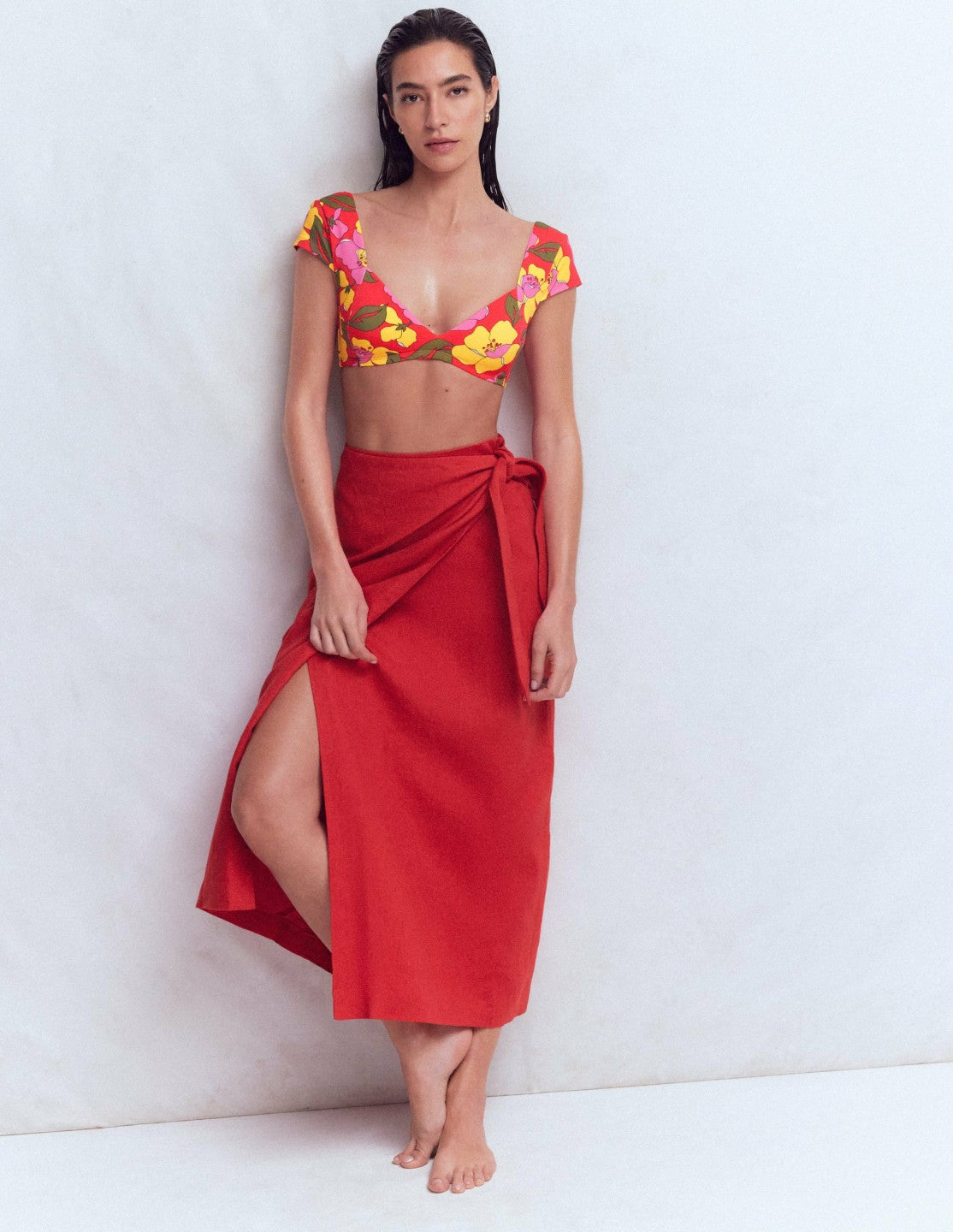 Boden Women Sweetheart Sleeve Bikini Top-Red, Radiant Bloom