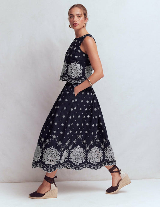 Boden Women Verity Broderie Poplin Skirt-Navy