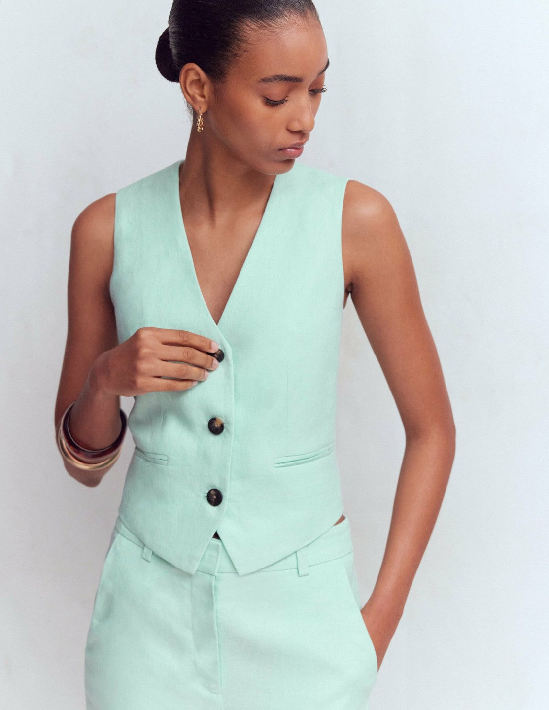 Boden Women V-neck Linen Waistcoat-Spearmint
