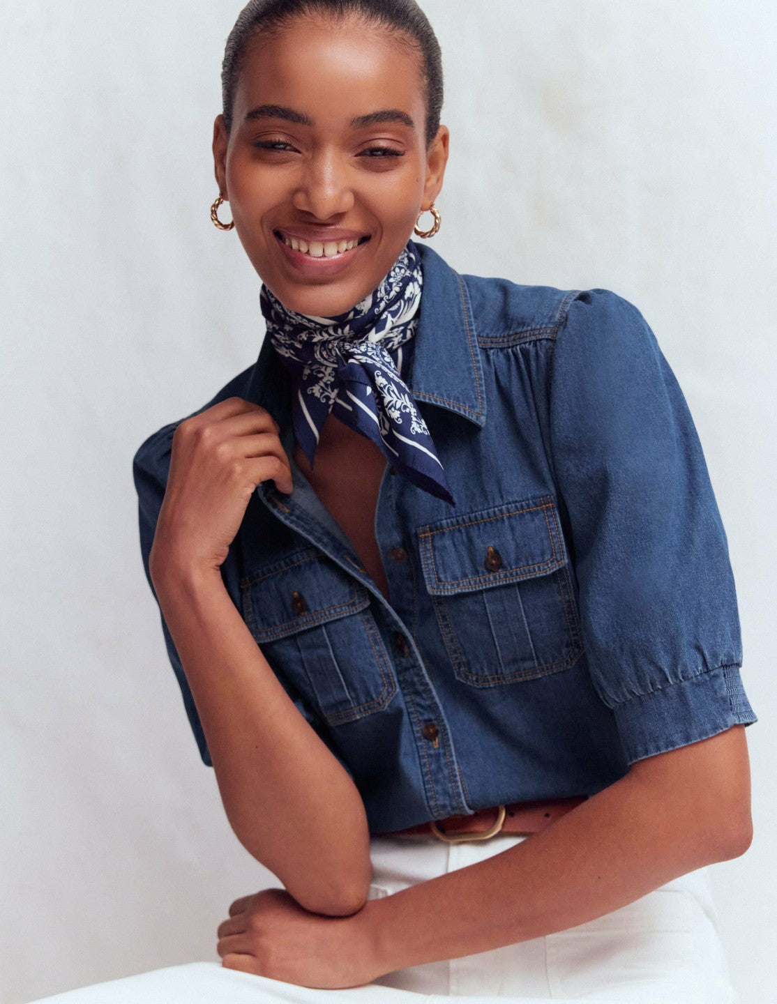 Boden Women Short Sleeve Denim Top-Light Vintage