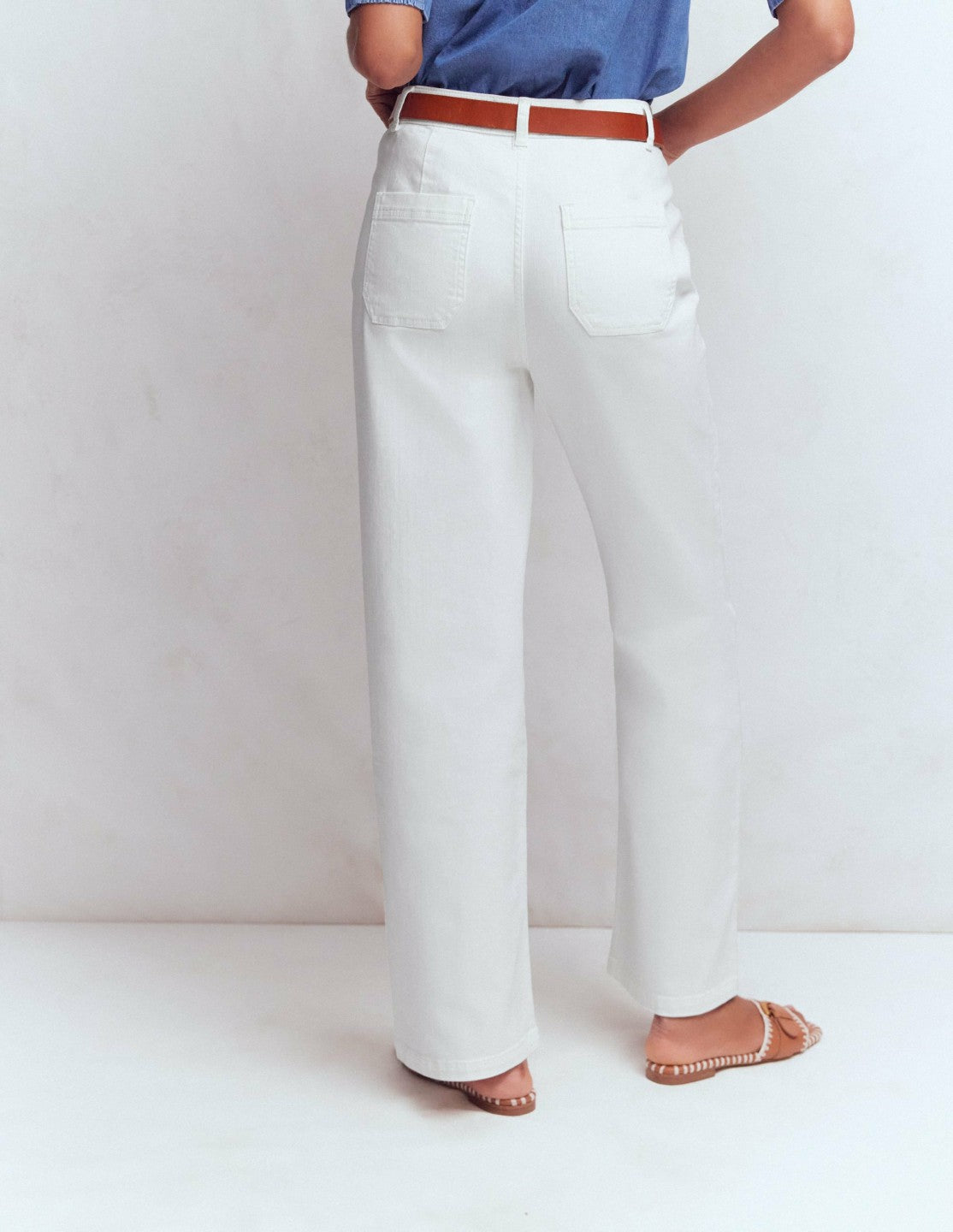 Boden Women Straight Leg Pocket Jeans-White