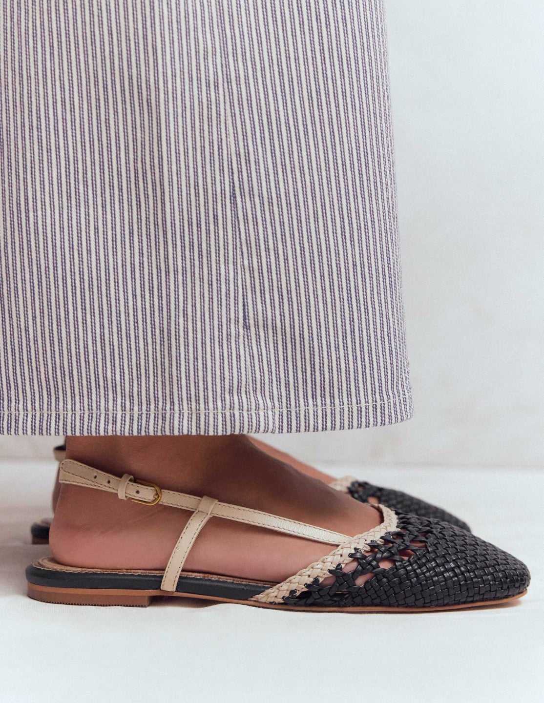Boden Women Woven Slingback Flats-Navy/Ivory
