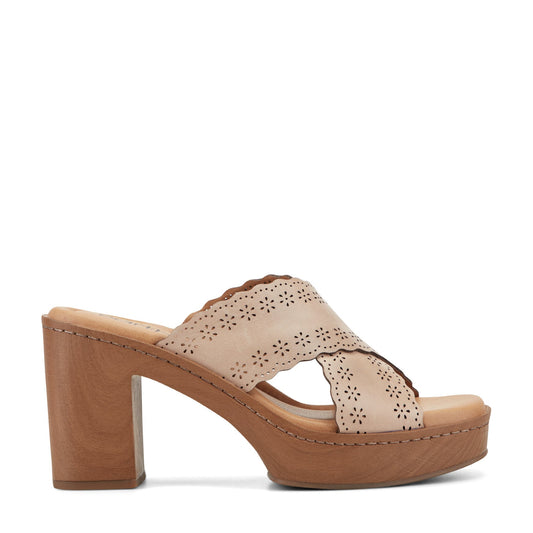 Earth Shoes Qamra Slip-on Dress Sandals