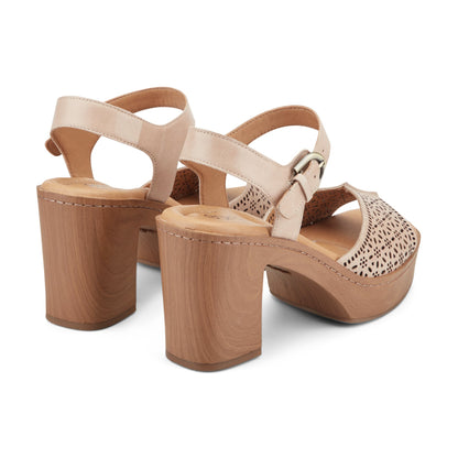 Earth Shoes Quinty Heeled Dress Sandals