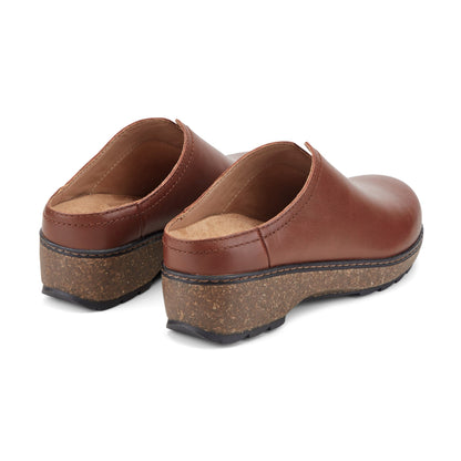 Earth Shoes Kolia Round Toe Slip-on Casual Clogs