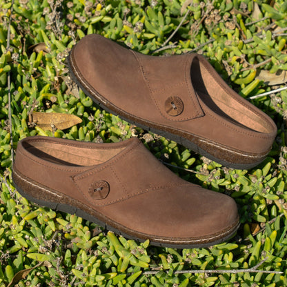 Earth Shoes Ezra Cozy Slip-On Clogs