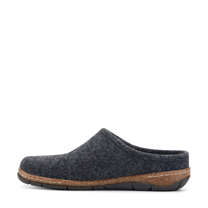 Earth Shoes Ezra Slip-On Clogs