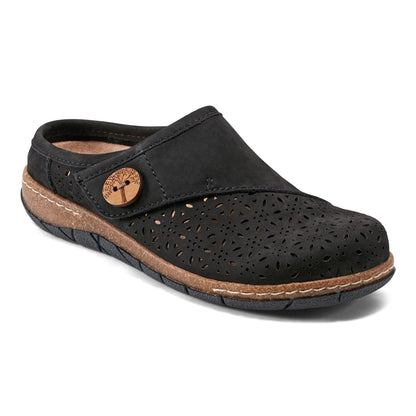 Earth Shoes Erinn Round Toe Casual Slip-on Flat Clogs