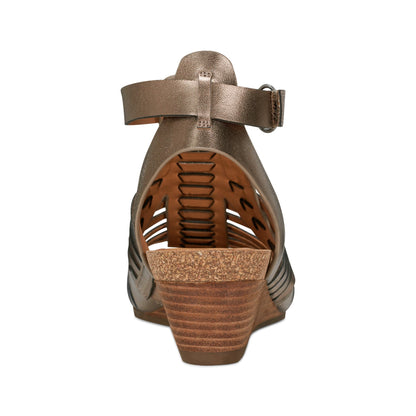 Earth Shoes Hattie Round Toe Strappy Wedge Sandals