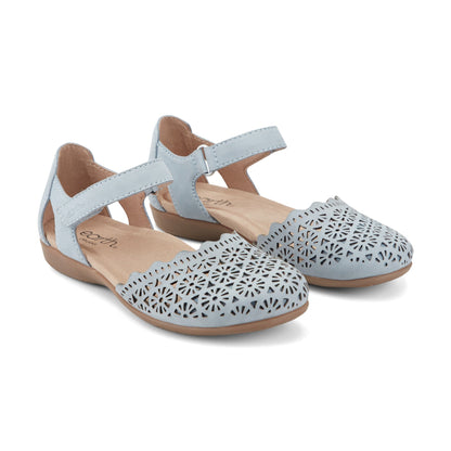 Earth Shoes Bronnie Casual Slip-On Perforated Sandals