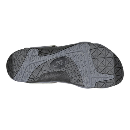 Earth Shoes Skylar Round Toe Lightweight Casual Flat Sandals