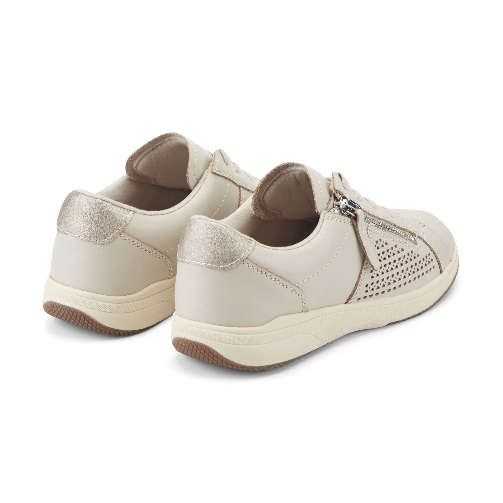 Earth Shoes Netta Round Toe Casual Lace-up Sneakers
