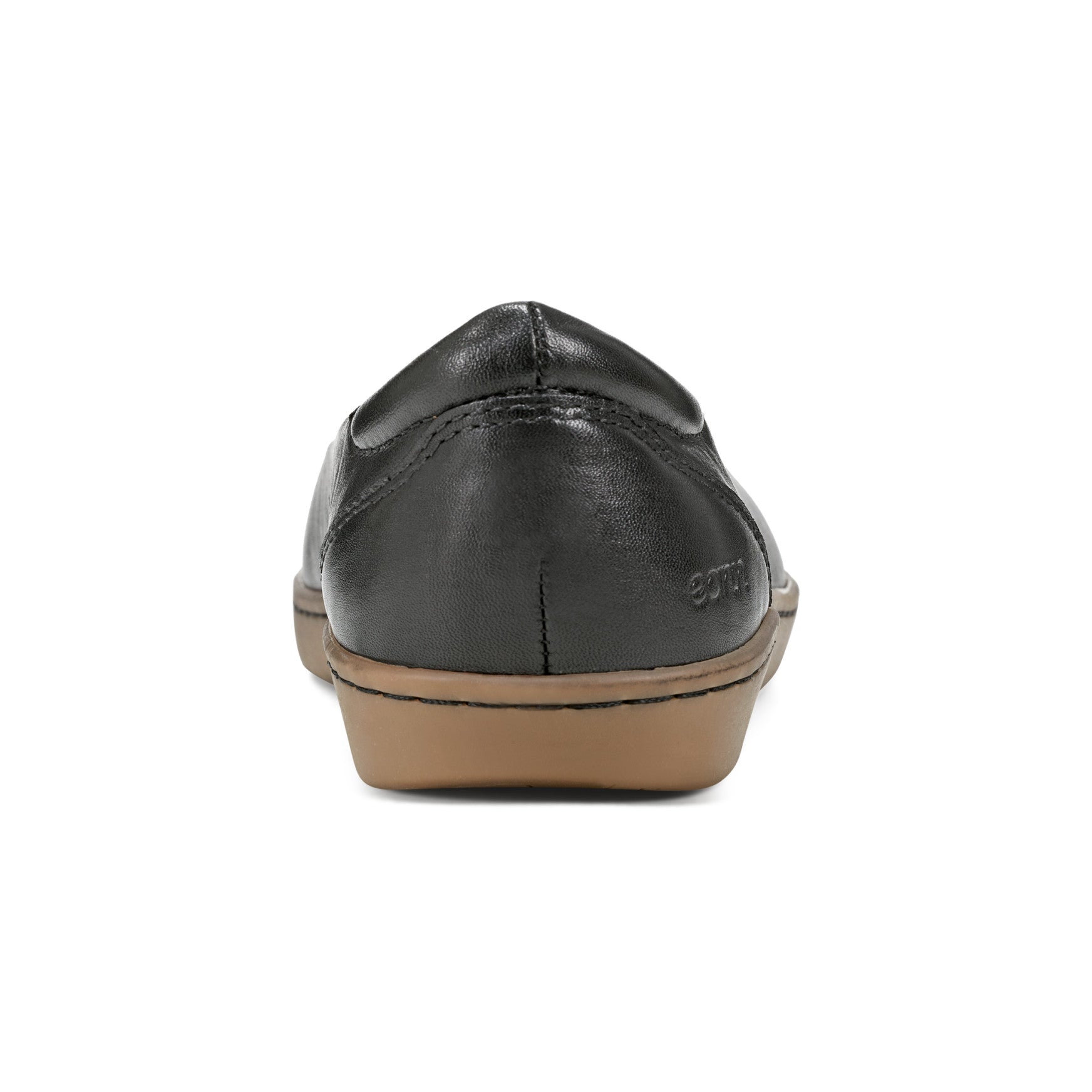 Earth Shoes Landen Round Toe Casual Flats