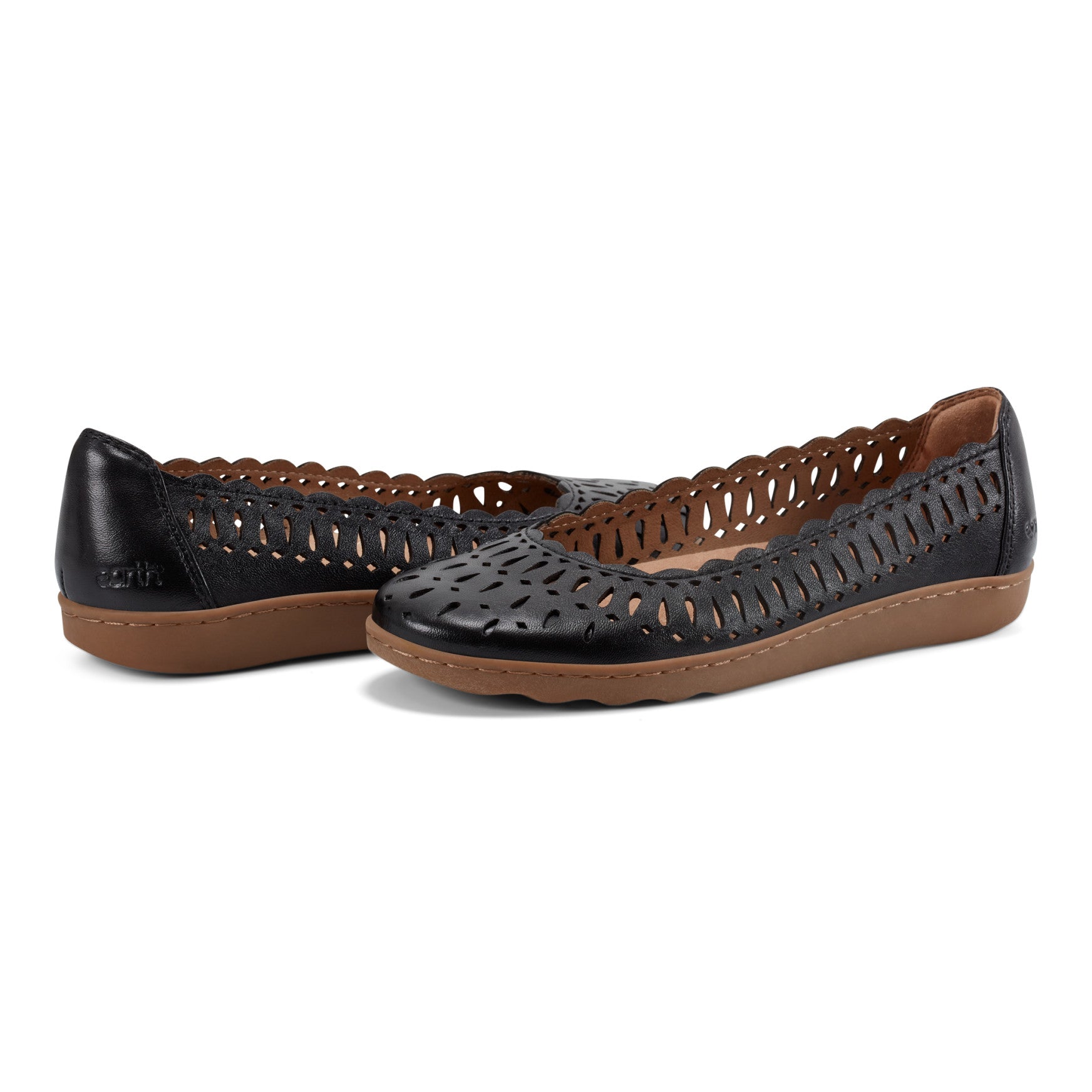 Earth Shoes Luna Round Toe Casual Slip-on Ballet Flats