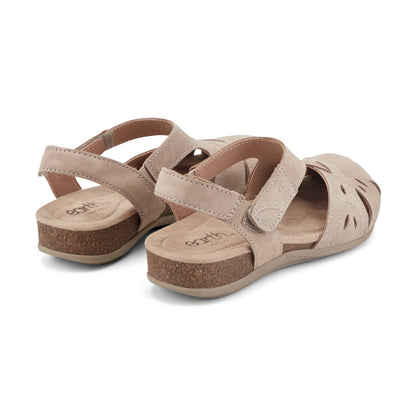 Earth Shoes Birdine Casual Round Toe Slip-on Sandals