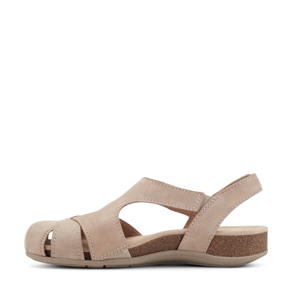 Earth Shoes Birdine Casual Round Toe Slip-on Sandals