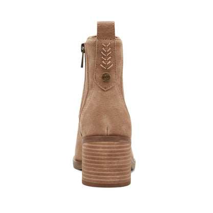 Earth Shoes Cassi Ankle Booties