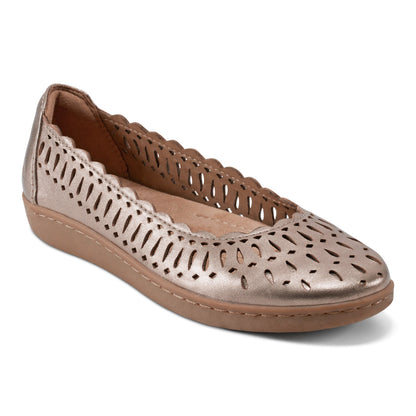 Earth Shoes Luna Round Toe Casual Slip-on Ballet Flats