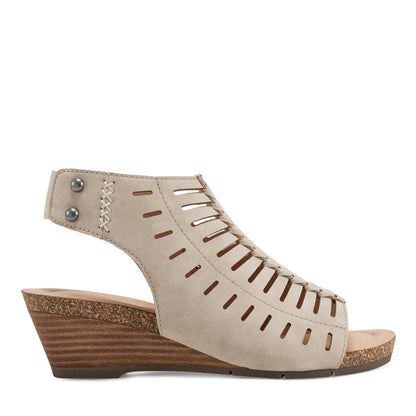 Earth Shoes Hana Round Toe Laser Cut Dress Sandals