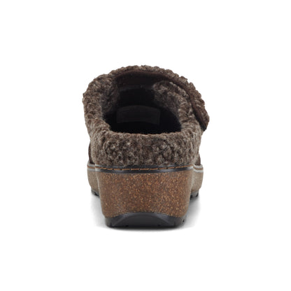 Earth Shoes Karsten Round Toe Slip-on Casual Clogs