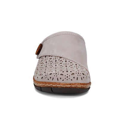 Earth Shoes Erinn Round Toe Casual Slip-on Flat Clogs