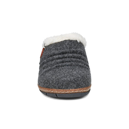 Earth Shoes Enchant Round Toe Slip-on Casual Clogs