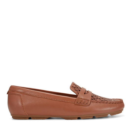 Earth Shoes Remi Almond Toe Slip-on Casual Flat Loafers