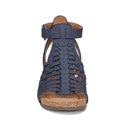 Earth Shoes Hattie Round Toe Strappy Wedge Sandals