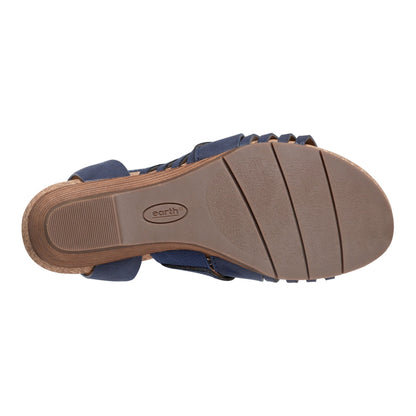 Earth Shoes Hattie Round Toe Strappy Wedge Sandals