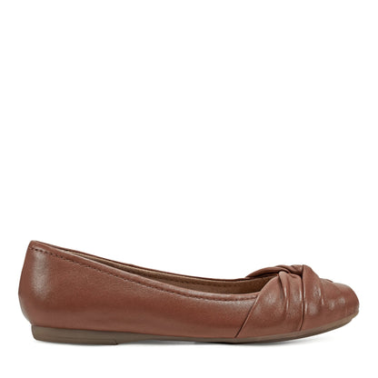 Earth Shoes Jacci Lightweight Round Toe Slip-on Dress Flats