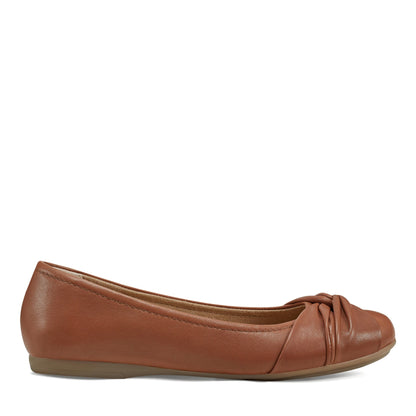 Earth Shoes Jacci Lightweight Round Toe Slip-on Dress Flats