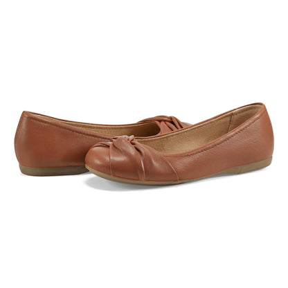 Earth Shoes Jacci Lightweight Round Toe Slip-on Dress Flats