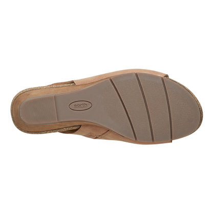 Earth Shoes Hana Round Toe Laser Cut Dress Sandals