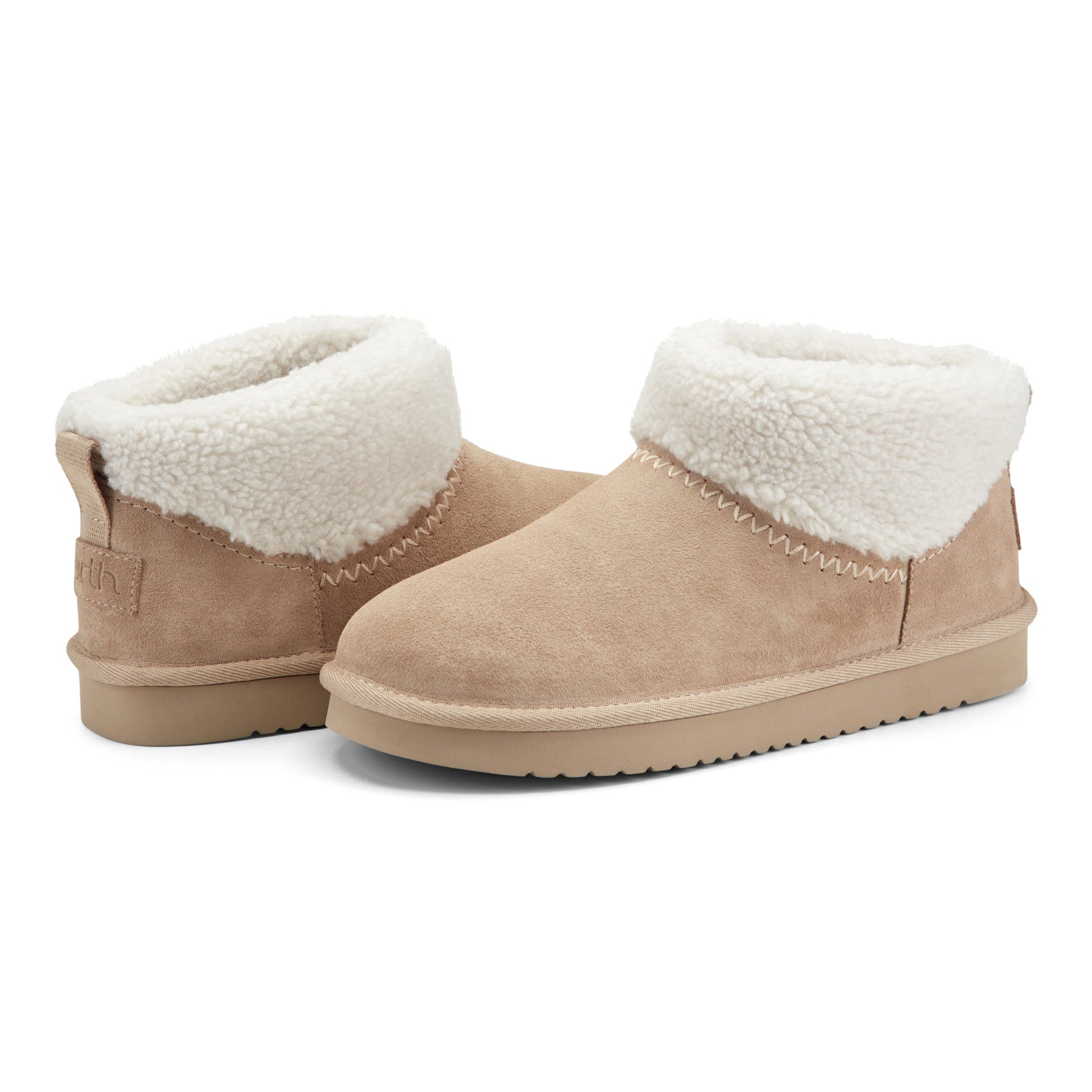 Earth Shoes Wylson Cozy Ankle Booties
