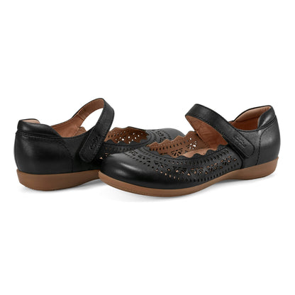 Earth Shoes Brady Round Toe Adjustable Strap Casual Flats