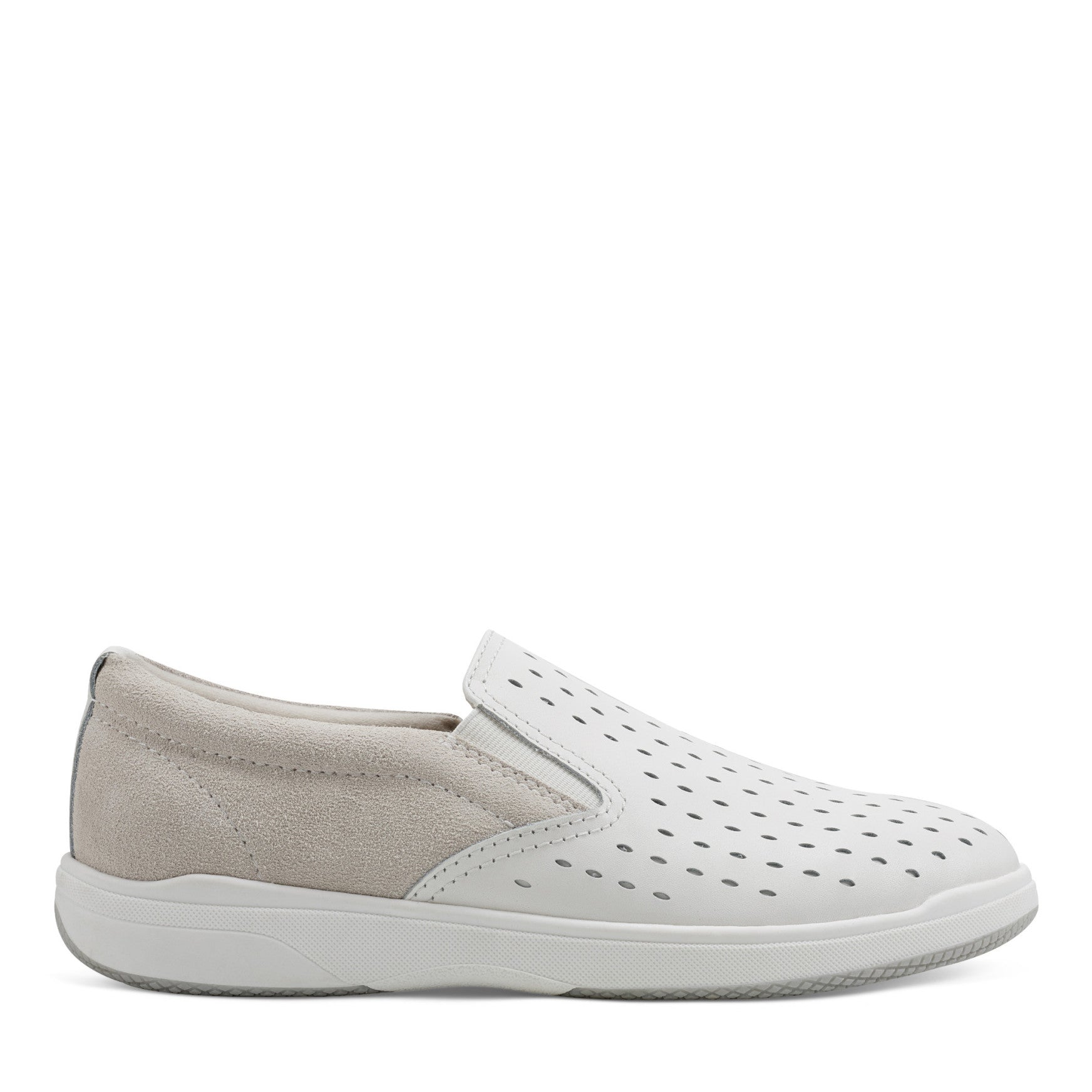Earth Shoes Nel Laser Cut Round Toe Casual Slip-on Sneakers